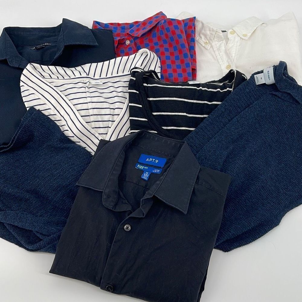 Women’s Mixed Tops Bundle Size Medium Gap Old‎ Navy Apt. 9